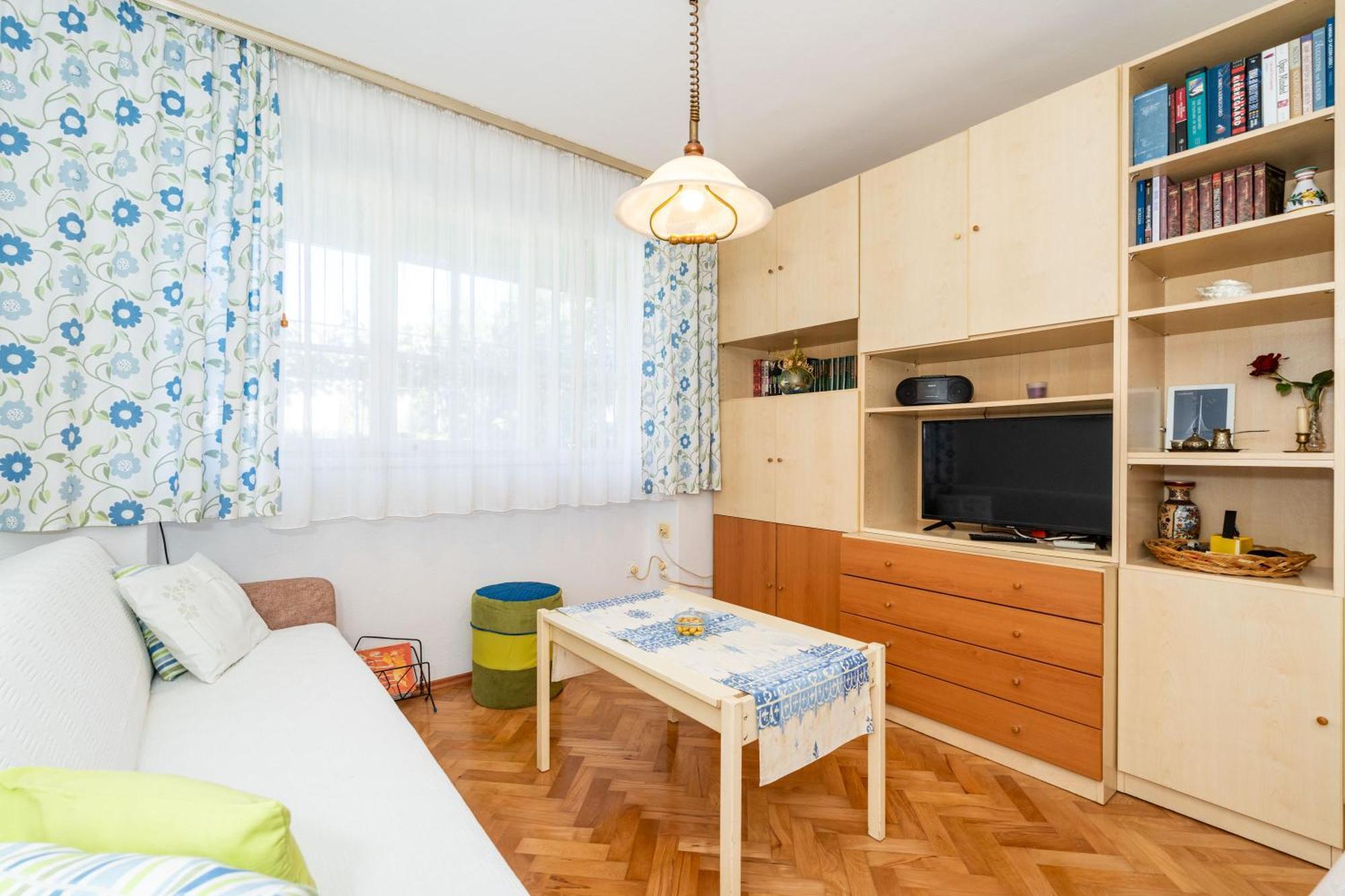 Apena Dubrovnik